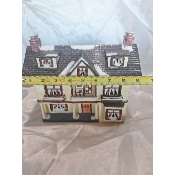 Yuletide Snow Hamlet “Mansion” 1987 Lighted Building w/ Box & Cord - Picture 5 of 9